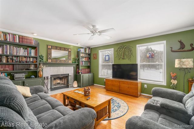 2957 Bird Road, Ortonville, MI 48462