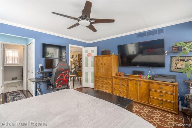 2957 Bird Road, Ortonville, MI 48462