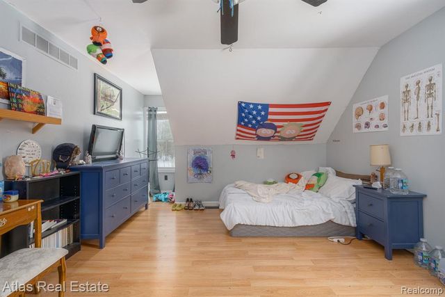 2957 Bird Road, Ortonville, MI 48462