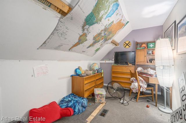 2957 Bird Road, Ortonville, MI 48462