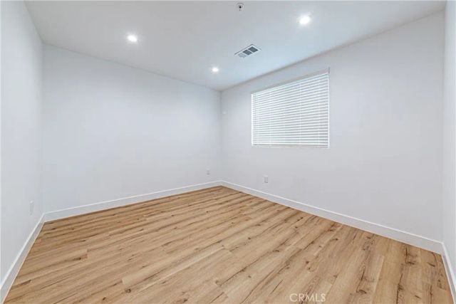 10424 Graham Avenue, Los Angeles, CA 90002