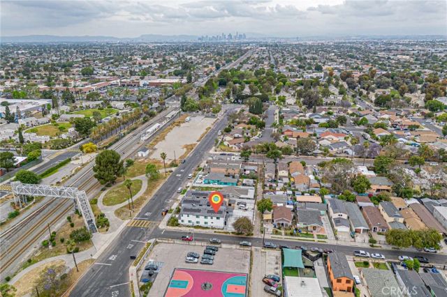10424 Graham Avenue, Los Angeles, CA 90002