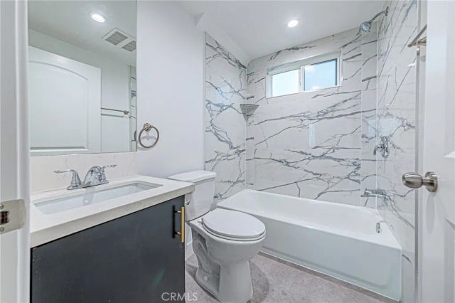 10424 Graham Avenue, Los Angeles, CA 90002