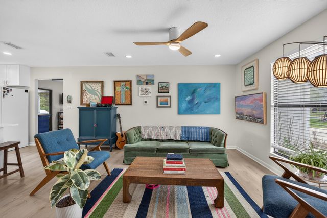 111 Pompano Rd, St Augustine, FL 32086