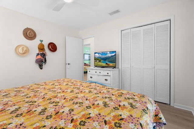 111 Pompano Rd, St Augustine, FL 32086