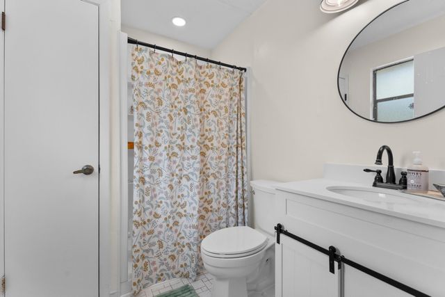 111 Pompano Rd, St Augustine, FL 32086