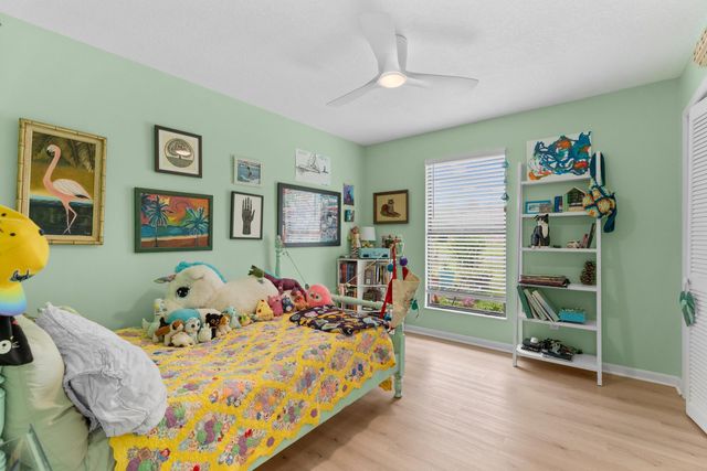 111 Pompano Rd, St Augustine, FL 32086