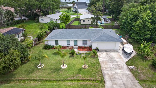 111 Pompano Rd, St Augustine, FL 32086
