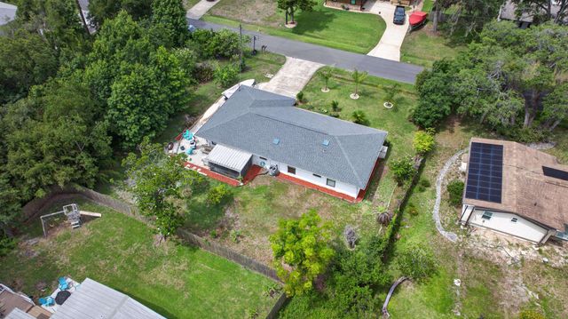 111 Pompano Rd, St Augustine, FL 32086