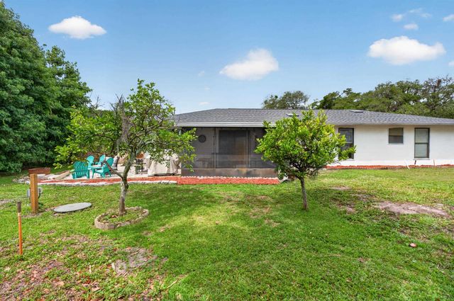 111 Pompano Rd, St Augustine, FL 32086