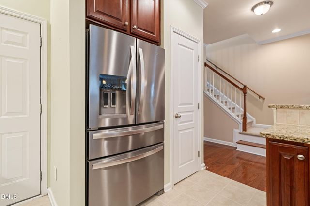 5938 Hourglass Court, Raleigh, NC 27612