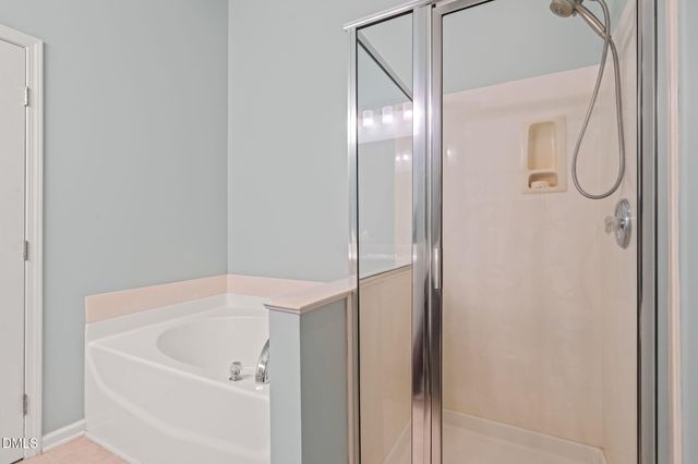 5938 Hourglass Court, Raleigh, NC 27612