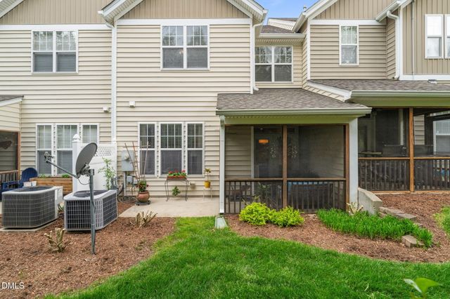 5938 Hourglass Court, Raleigh, NC 27612