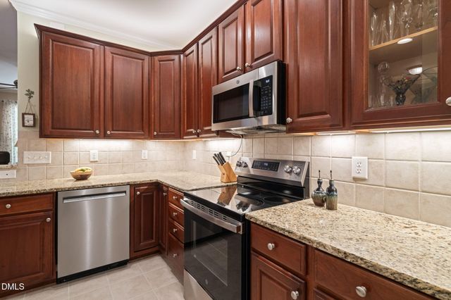 5938 Hourglass Court, Raleigh, NC 27612