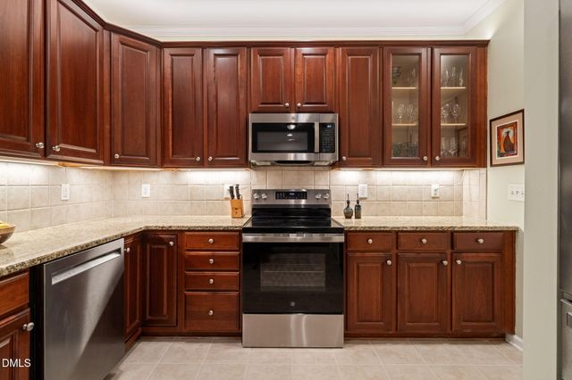 5938 Hourglass Court, Raleigh, NC 27612