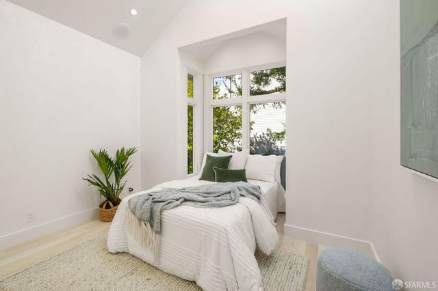 95 Nordhoff Street, San Francisco, CA 94131