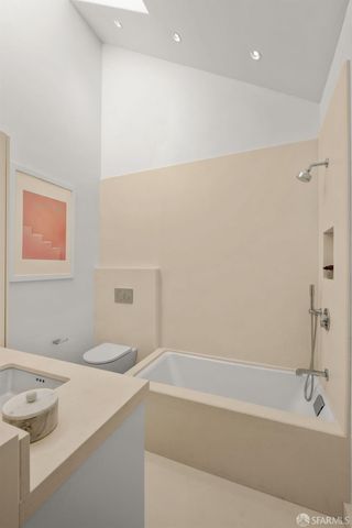 95 Nordhoff Street, San Francisco, CA 94131