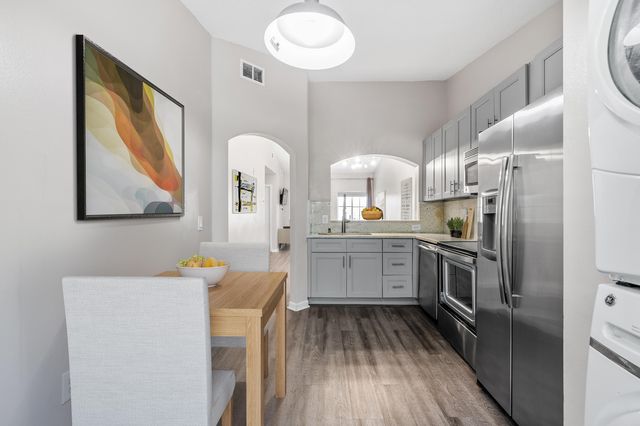 3504 Briar Bay Boulevard 203, West Palm Beach, FL 33411