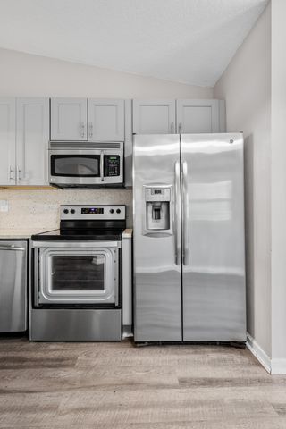 3504 Briar Bay Boulevard 203, West Palm Beach, FL 33411