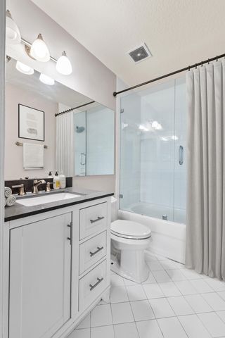 3504 Briar Bay Boulevard 203, West Palm Beach, FL 33411