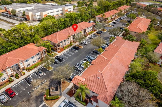 3504 Briar Bay Boulevard 203, West Palm Beach, FL 33411