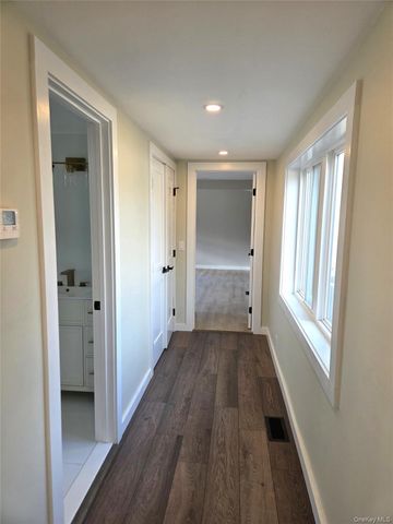 85 Lewis Road, East Quogue, NY 11942