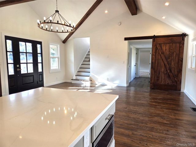 85 Lewis Road, East Quogue, NY 11942