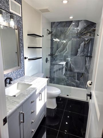 85 Lewis Road, East Quogue, NY 11942