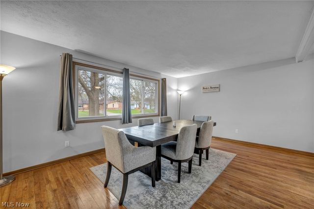13700 Indian Creek Drive, Middleburg Heights, OH 44130
