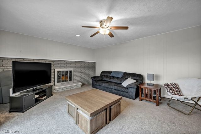 13700 Indian Creek Drive, Middleburg Heights, OH 44130