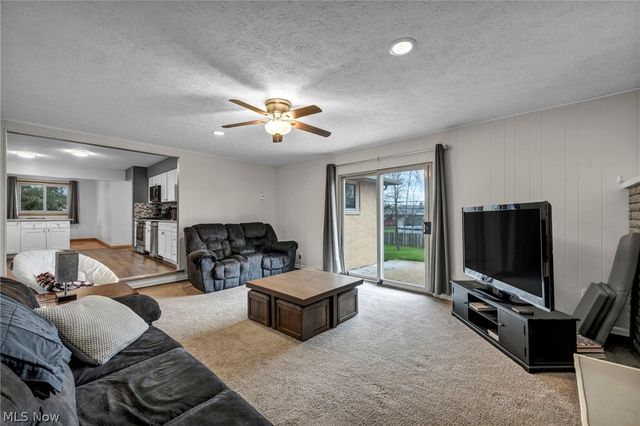 13700 Indian Creek Drive, Middleburg Heights, OH 44130