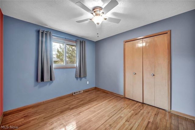 13700 Indian Creek Drive, Middleburg Heights, OH 44130