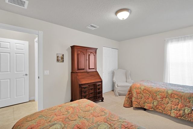 5550 Dominica Street, Vero Beach, FL 32967