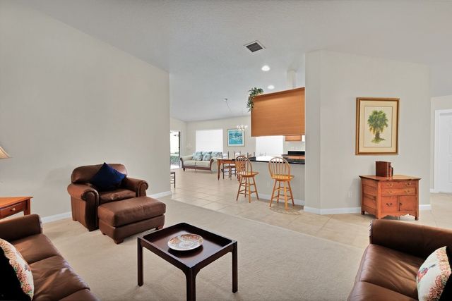 5550 Dominica Street, Vero Beach, FL 32967