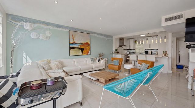 3475 S Ocean Boulevard S Unit 7050, Palm Beach, FL 33480