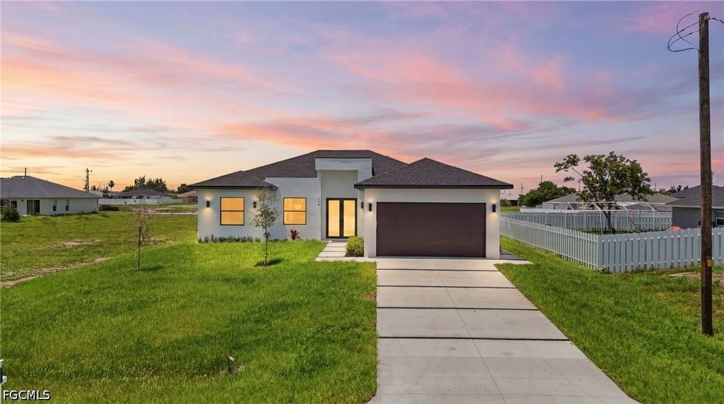 Image 1 of property listing at 219 NE 15th TER, Cape Coral, FL 33909