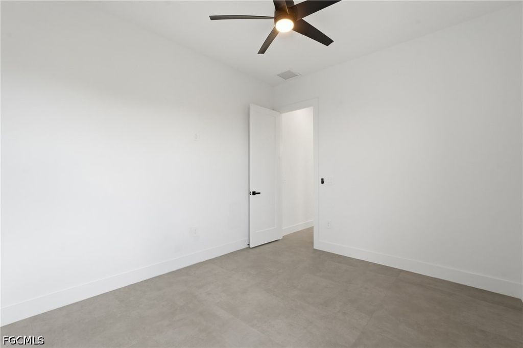 Image 33 of property listing at 219 NE 15th TER, Cape Coral, FL 33909