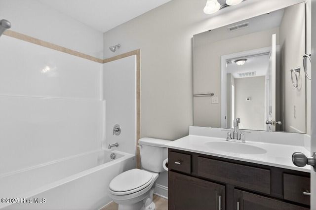 1004 Bonito Bend, New Bern, NC 28562