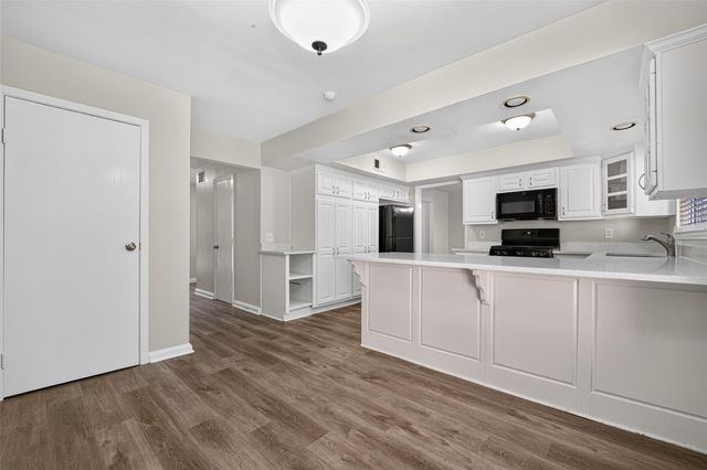 185 Maple Branch Street, The Woodlands, TX 77380