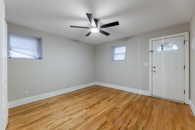 542 E 44th Street GARDEN, Chicago, IL 60653