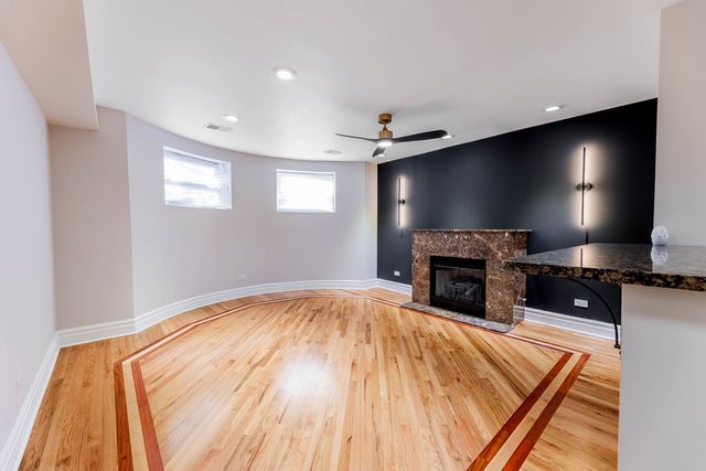 542 E 44th Street GARDEN, Chicago, IL 60653