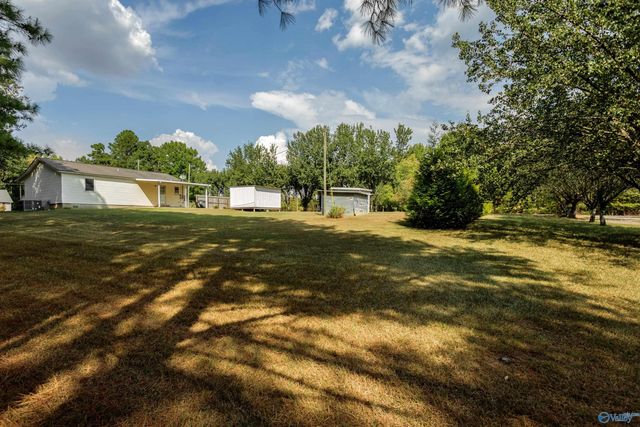 218 County Road 364, Trinity, AL 35673