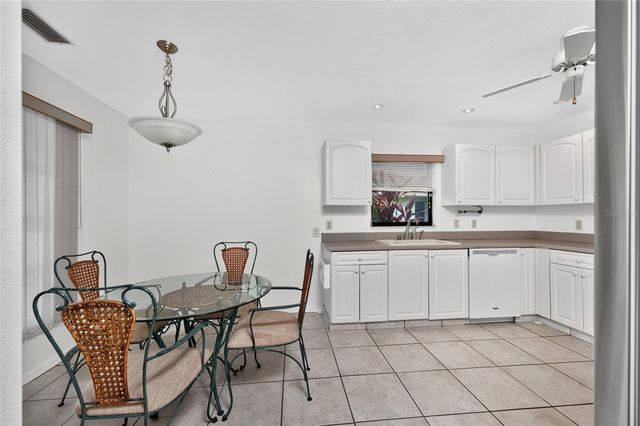 11215 SW COURTNEY DRIVE, Lake Suzy, FL 34269