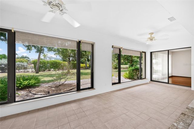 11215 SW COURTNEY DRIVE, Lake Suzy, FL 34269