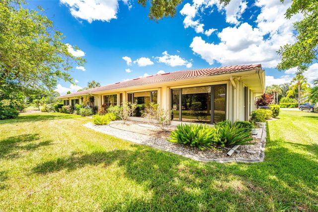 11215 SW COURTNEY DRIVE, Lake Suzy, FL 34269