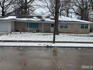 2426 Shadyoak Drive, Fort Wayne, IN 46806