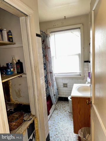 3709 COLUMBUS DR, Baltimore, MD 21215