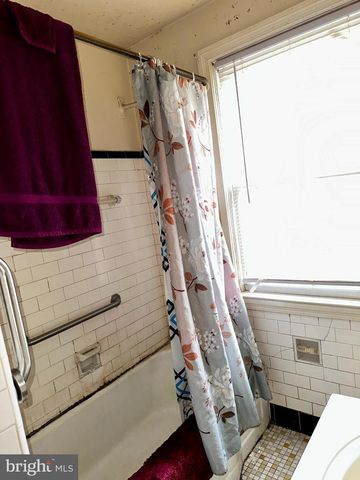 3709 COLUMBUS DR, Baltimore, MD 21215