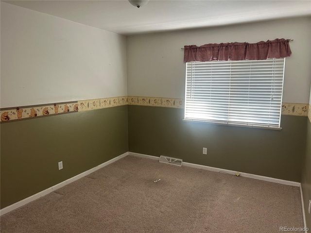 6037 Quail Ct, Arvada, CO 80004