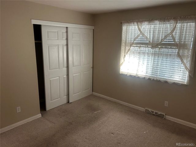 6037 Quail Ct, Arvada, CO 80004
